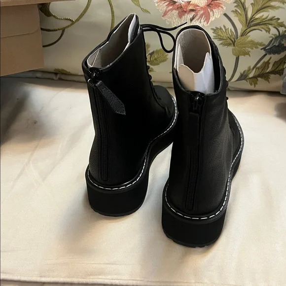 Kendall & Kylie Black Lace-Up Ankle Boots - Picture 2 of 5